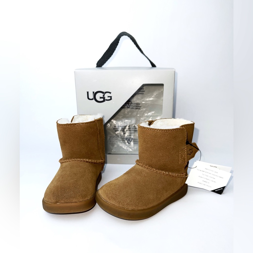 UGG Unisex Baby Keelan Ankle Boots, Chestnut, 4/5 M US 12-18months/Real Lamb fur